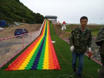 沧州网红滑道项目